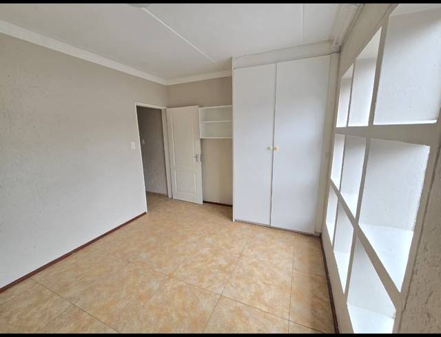 2 BEDROOM TOWNHOUSE FOR SALE IN MULBARTON